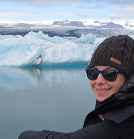 Marianna sorridente durante una vacanza